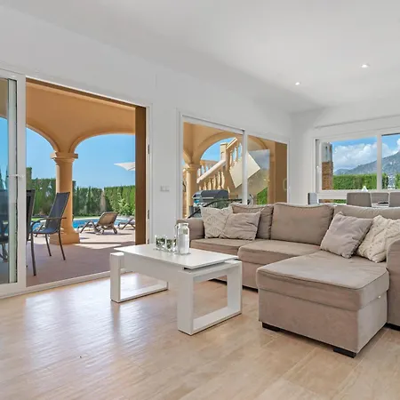 Socrates By Abahana Villa *